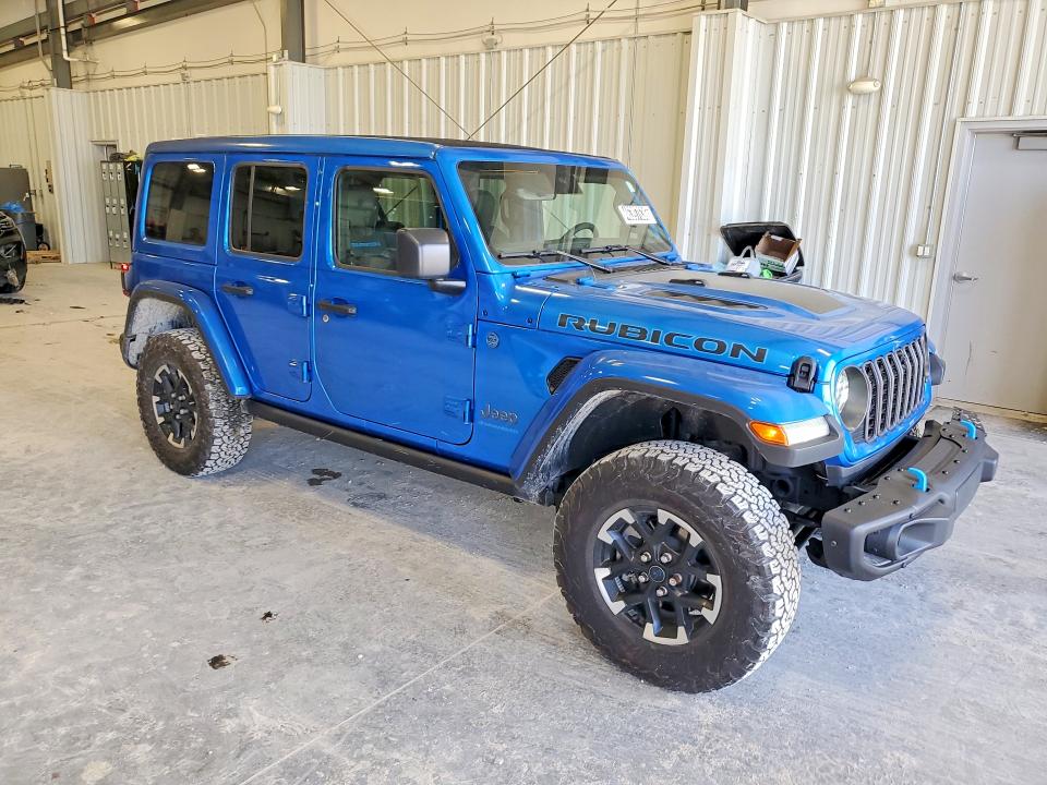 2024 Jeep Wrangler / VIN 1C4RJXR6XRW186788 COPART salvage auction — MINOR DENT/SCRATCHES, Mo - Certificate Of Title, sold $25,500 on 2026-07-09 (photo 4)