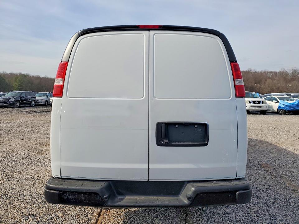 2023 Gmc Savana VIN 1GTW7BFP8P1134362 COPART salvage auction — FRONT END, PA - CERTIFICATE OF SALVAGE, sold $5,900 on 2026-07-30 (photo 6)