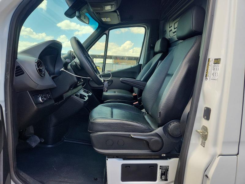 2020 Mercedes-benz Sprinter VIN W1W4ECHY2LT039419 COPART salvage auction — REAR END, Tx - Certificate Of Title (P), sold $16,900 on 2026-07-09 (photo 7)