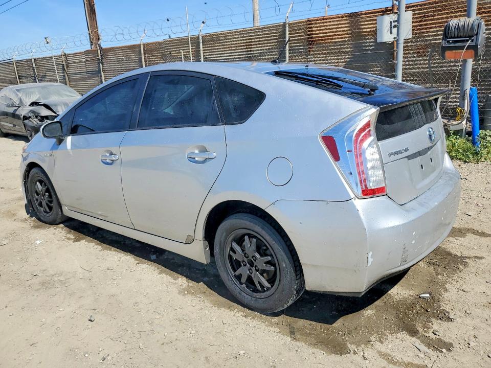 2014 Toyota VIN JTDKN3DU3E0375641 COPART salvage auction — FRONT END, Salvage Title, sold $975 on 2026-07-27 (photo 2)