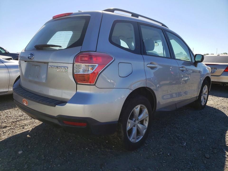 2016 Subaru Forester VIN JF2SJABC5GH481931 COPART salvage auction — NORMAL WEAR, Nv - Dis/Dlr/Exp Only Clean Title, sold $1,650 on 2026-07-07 (photo 3)