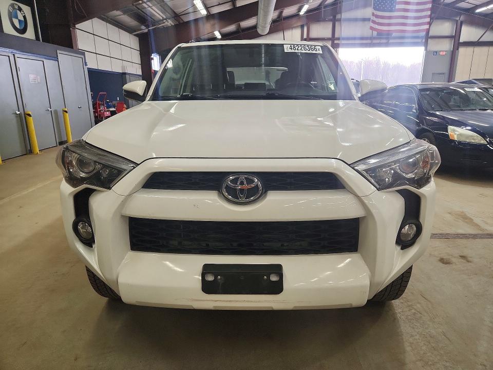 2016 Toyota 4runner VIN JTEBU5JR4G5388396 COPART salvage auction — MINOR DENT/SCRATCHES, NY - CERTIFICATE OF TITLE (P), sold $7,700 on 2026-07-10 (photo 5)