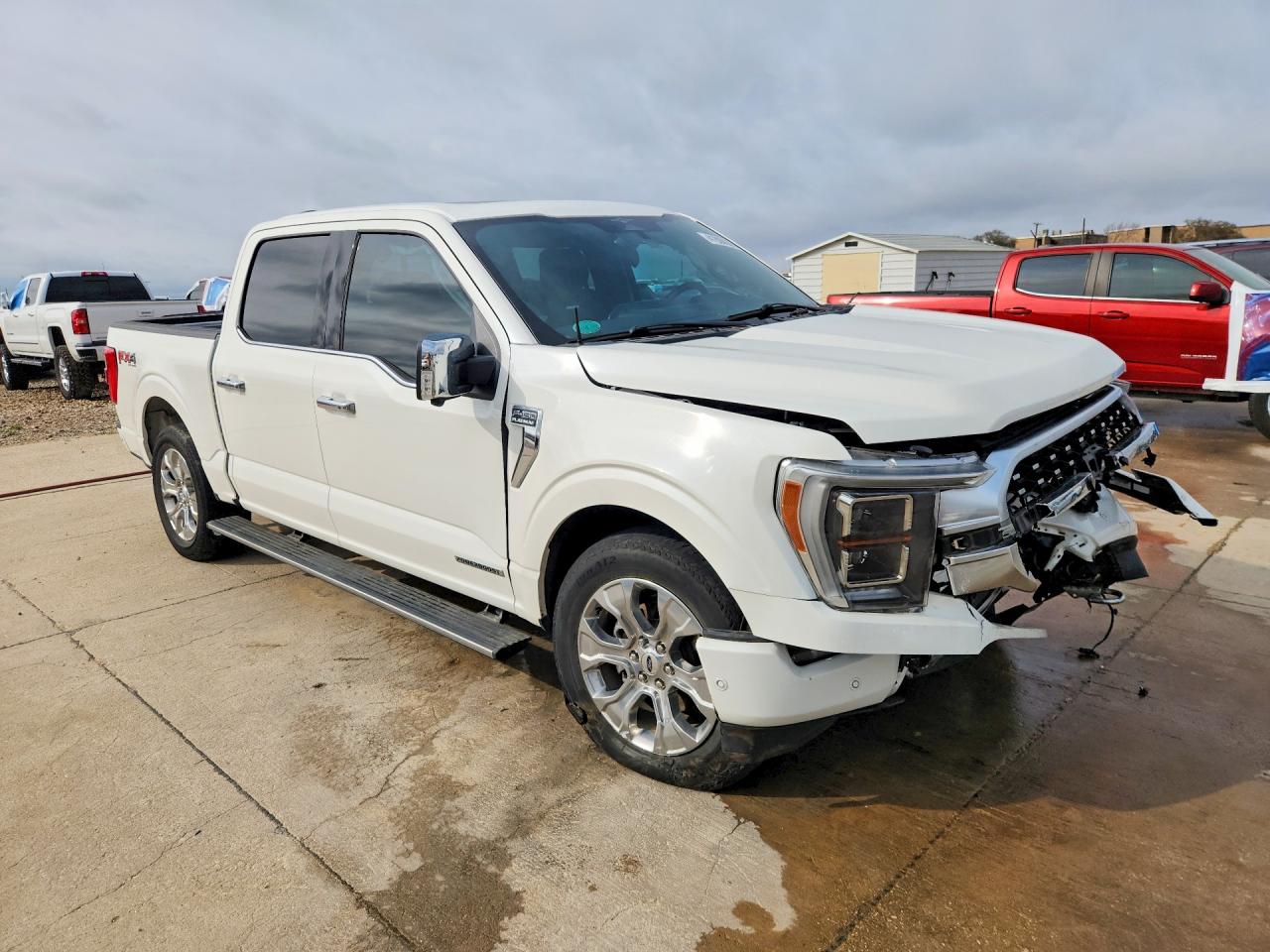 2023 Ford F-150 Lightning VIN 1FTFW1ED7PFA09957 COPART salvage auction — Front End, TX - CERTIFICATE OF TITLE, sold $15,600 on 2026-07-09 (photo 4)