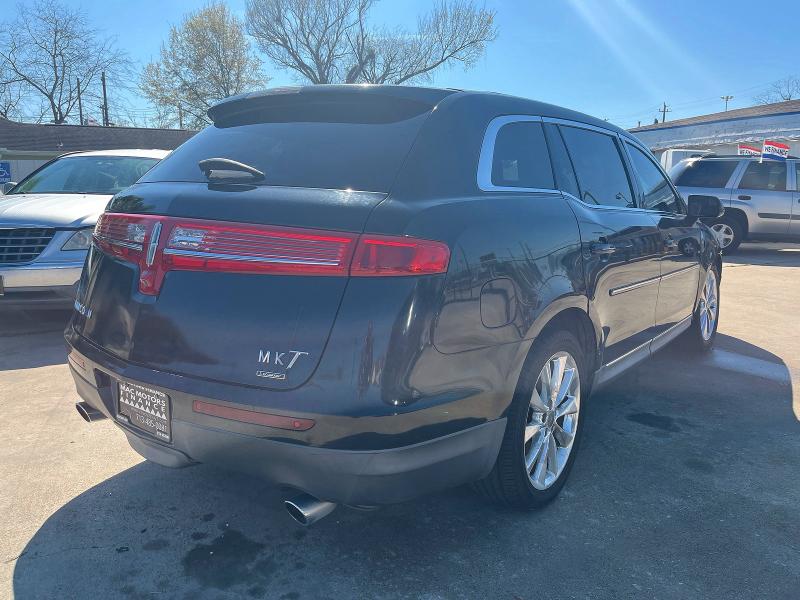 2011 Lincoln Mkt VIN 2LMHJ5AT4BBJ50409 COPART salvage auction — MECHANICAL, Tx - Certificate Of Title, sold $3,300 on 2026-07-09 (photo 4)