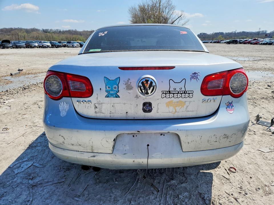 2011 Volkswagen Eos VIN WVWAA7AH6BV000234 COPART salvage auction — VANDALISM, Il - Salvage Certificate, sold $375 on 2026-07-06 (photo 6)