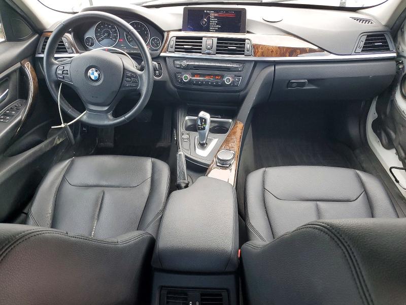 2015 BMW 3er VIN WBA3C3G54FNS76035 COPART salvage auction — SIDE, Id - Salvage Certificate Of Title, sold $2,900 on 2026-07-16 (photo 8)