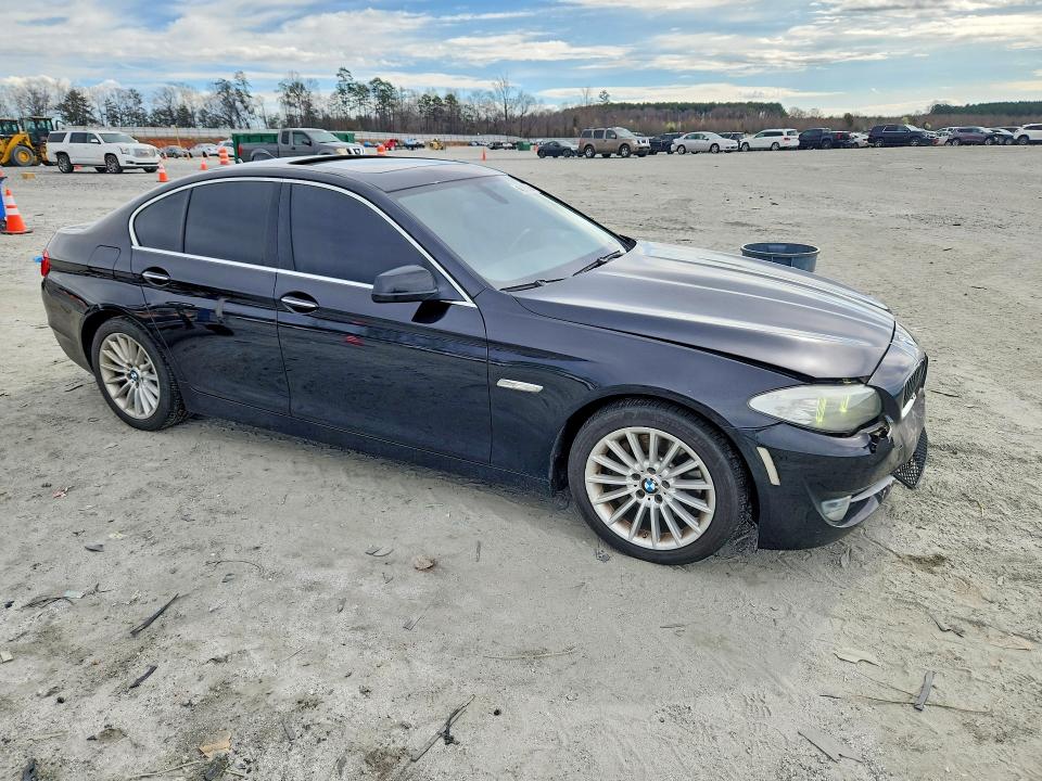 2011 BMW 5er VIN WBAFR7C59BC601972 COPART salvage auction — FRONT END, Sc - Cert Of Title-Salvage, sold $950 on 2026-07-06 (photo 4)