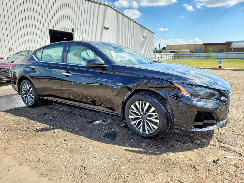 2024 Nissan Altima VIN 1N4BL4DW7RN420169 COPART salvage auction — FRONT END, GA - CERTIFICATE OF TITLE, sold $8,000 on 2026-07-09 (photo 4)