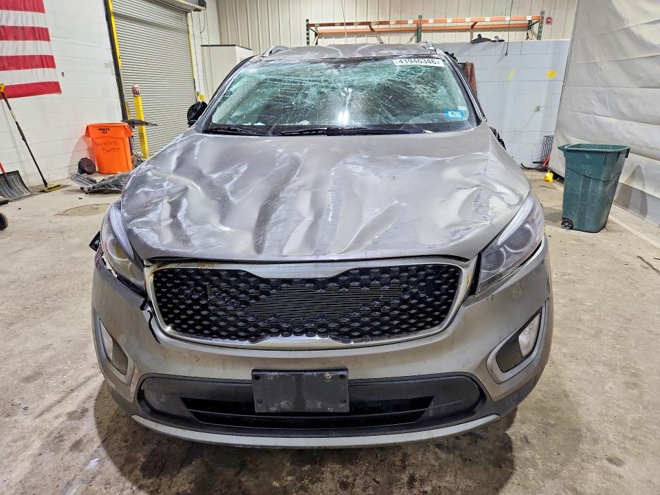 2017 Kia Sorento VIN 5XYPHDA51HG204451 COPART salvage auction — ROLLOVER, Nh - Cert Of Title-Salvage, sold $550 on 2026-07-23 (photo 5)