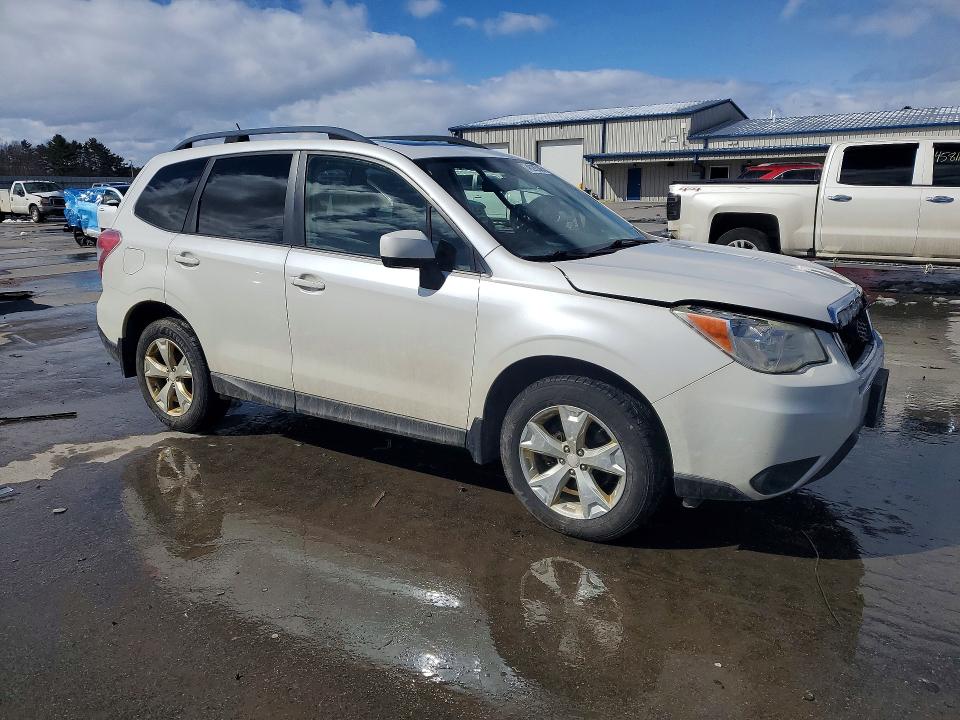 2014 Subaru Forester VIN JF2SJAECXEH450960 COPART salvage auction — FRONT END, Me - Cert Of Title-Salvage Collisio, sold $850 on 2026-07-09 (photo 4)