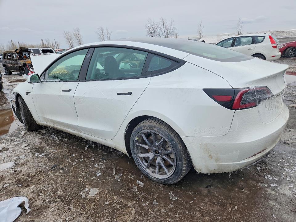 2022 Tesla Model 3 VIN 5YJ3E1EB1NF271124 COPART salvage auction — FRONT END, Qc - Gravement Accidente, sold $4,100 on 2026-07-07 (photo 2)