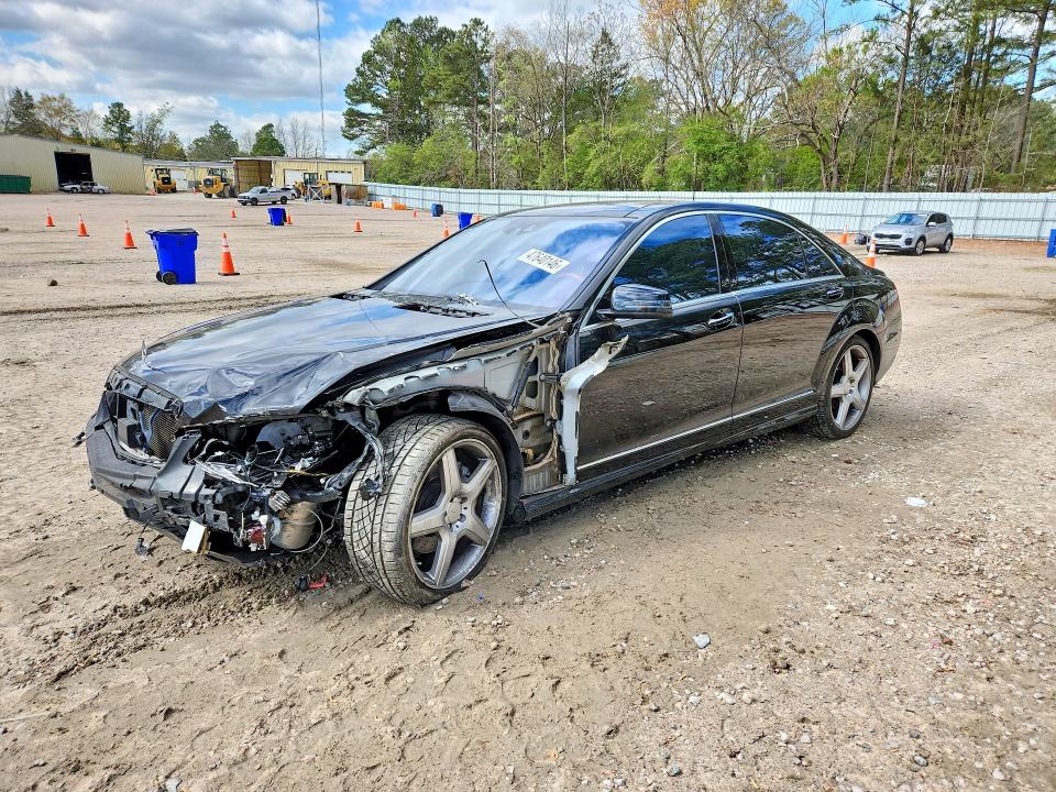 2010 Mercedes-benz S-klasse VIN WDDNG8GB4AA312511 COPART salvage auction — FRONT END, Nc - Salvage Certificate Of Title, sold $275 on 2026-07-31 (photo 1)