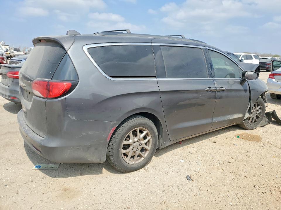 2017 Chrysler Pacifica VIN 2C4RC1DG2HR516731 COPART salvage auction — FRONT END, Tx - Salvage Vehicle Title, sold $1,050 on 2026-07-09 (photo 3)