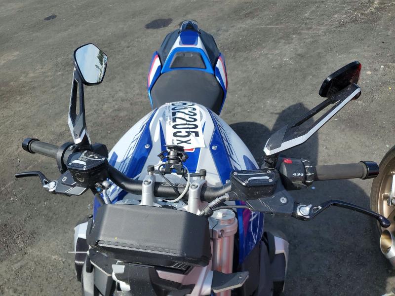 2024 BMW R 1250 VIN WB10M7304R6K36229 COPART salvage auction — FRONT END, Ca - Salvage Certificate, sold $3,250 on 2026-07-02 (photo 5)