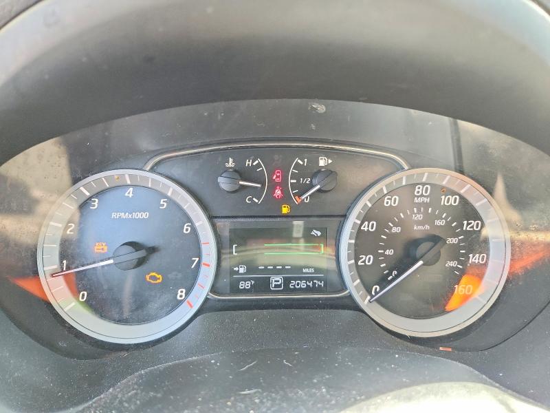 2015 Nissan Sentra VIN 3N1AB7AP3FY252040 COPART salvage auction — SIDE, Tx - Certificate Of Title, sold $800 on 2026-07-09 (photo 9)