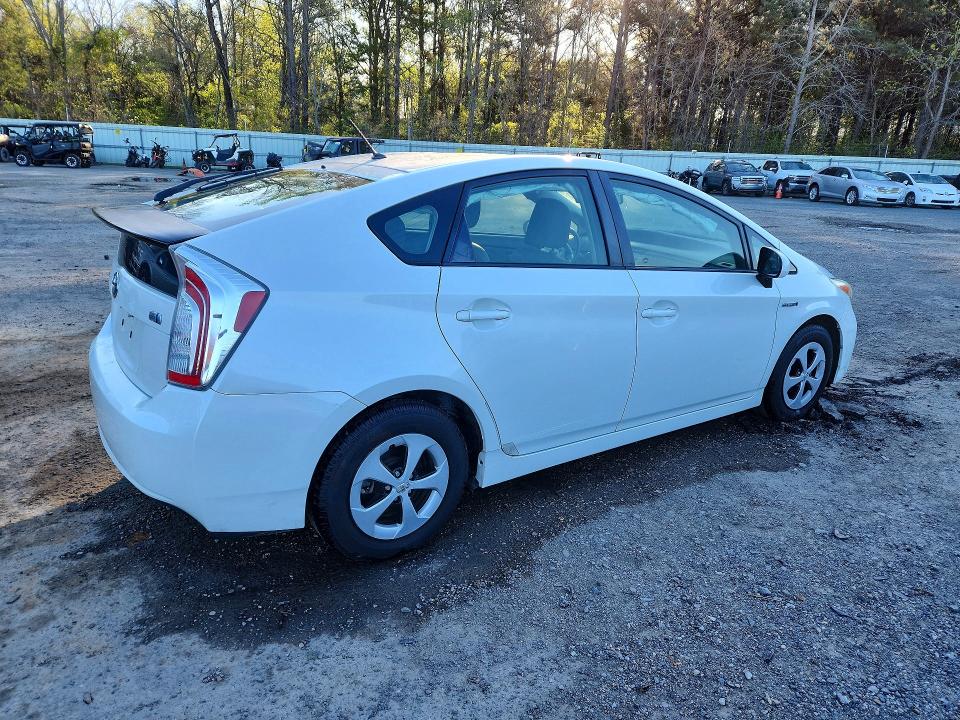 2014 Toyota Prius VIN JTDKN3DU6E1752621 COPART salvage auction — FRONT END, Tx - Certificate Of Title, sold $3,000 on 2026-07-09 (photo 3)