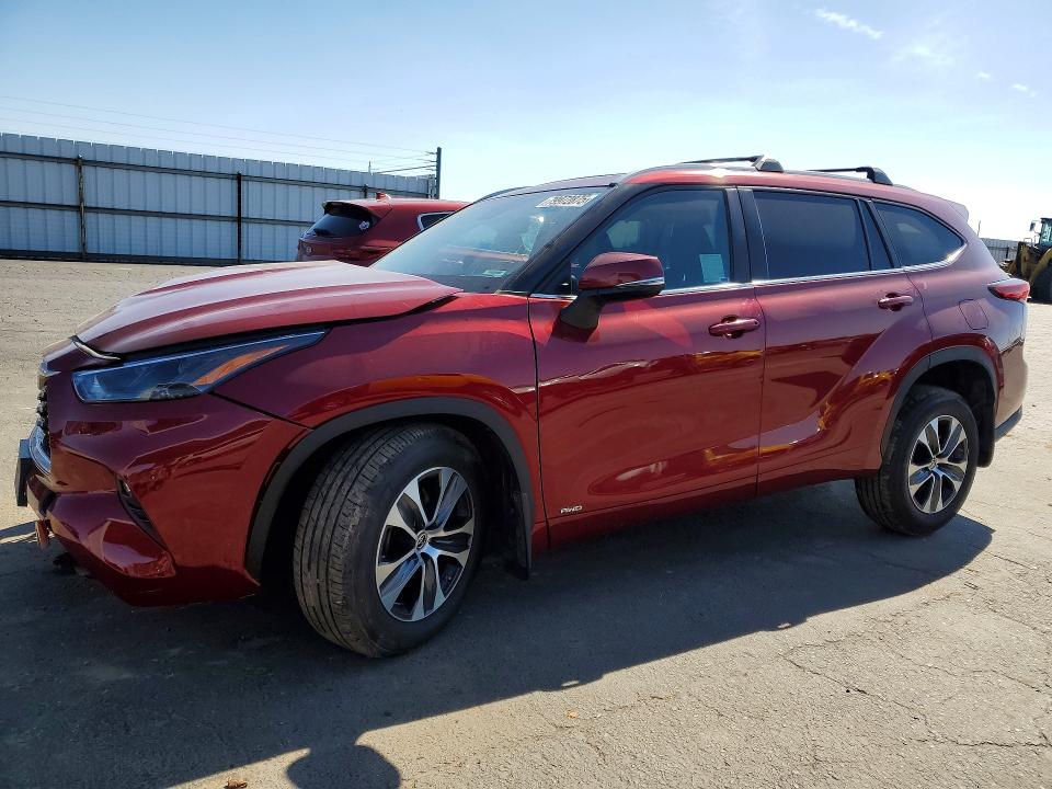 2023 Toyota Highlander VIN 5TDKBRCH9PS126034 COPART salvage auction — FRONT END, Ca - Salvage Certificate, sold $12,600 on 2026-07-23 (photo 1)