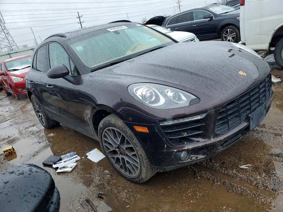 2016 Porsche Macan VIN WP1AB2A52GLB56391 COPART salvage auction — NORMAL WEAR, Salvage Title, sold $6,100 on 2026-07-28 (photo 4)