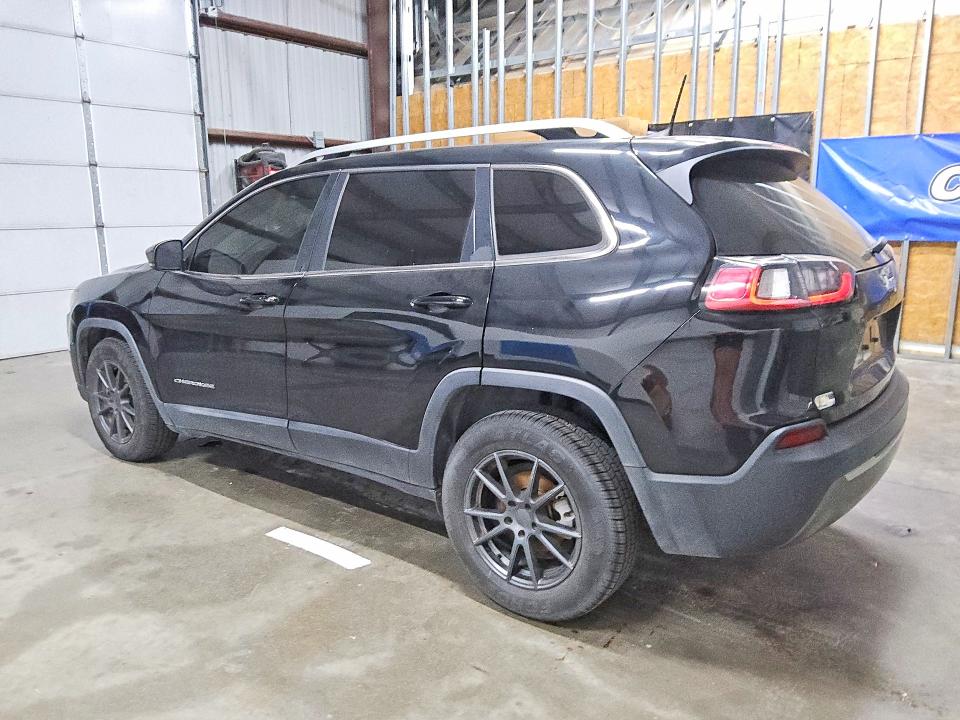 2019 Jeep Cherokee VIN 1C4PJLDB1KD487892 COPART salvage auction — MINOR DENT/SCRATCHES, Tx - Certificate Of Title (P), sold $8,600 on 2026-09-15 (photo 2)