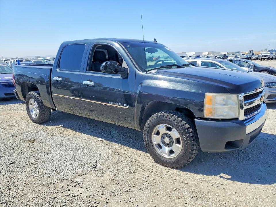 2010 Chevrolet Silverado 1500 VIN 3GCRCREA9AG127170 COPART salvage auction — SIDE, Ca - Dis/Dlr/Exp Only Clean Title, sold $1,400 on 2026-07-02 (photo 4)