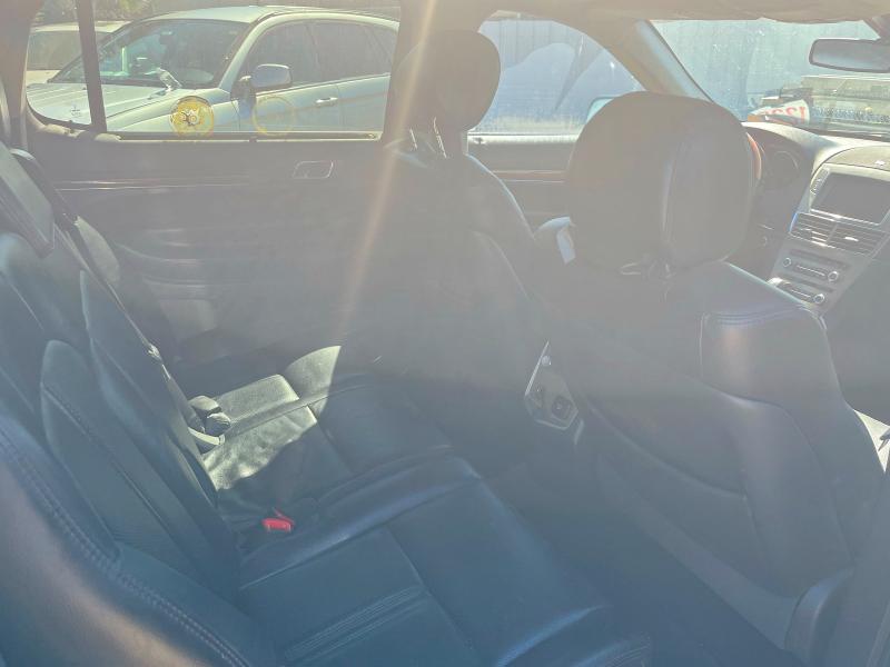 2011 Lincoln Mkt VIN 2LMHJ5AT4BBJ50409 COPART salvage auction — MECHANICAL, Tx - Certificate Of Title, sold $3,300 on 2026-07-09 (photo 6)