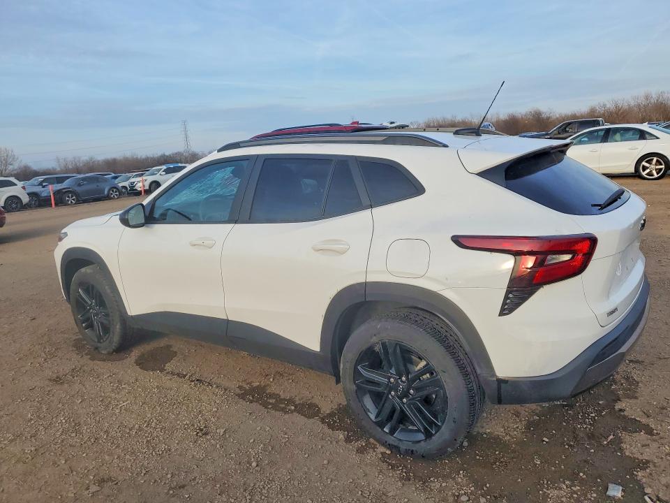 2025 Chevrolet Trax VIN KL77LKEP9SC162781 COPART salvage auction — HAIL, Il - Salvage Certificate, sold $5,700 on 2026-07-03 (photo 2)