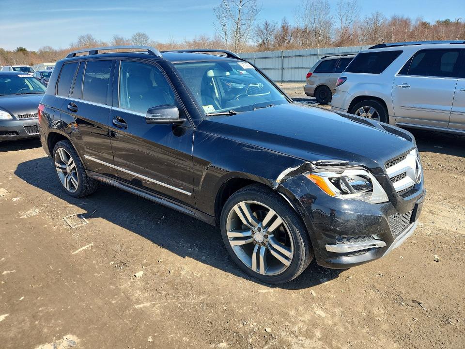 2013 Mercedes-benz VIN WDCGG8JB8DF984911 COPART salvage auction — FRONT END, Salvage Title, sold $2,600 on 2026-08-19 (photo 4)
