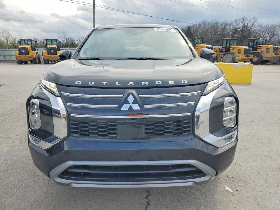 2025 Mitsubishi Outlander VIN JA4J3VA84SZ032312 COPART salvage auction — REAR END, Tn - Salvage Certificate, sold $12,400 on 2026-07-15 (photo 5)