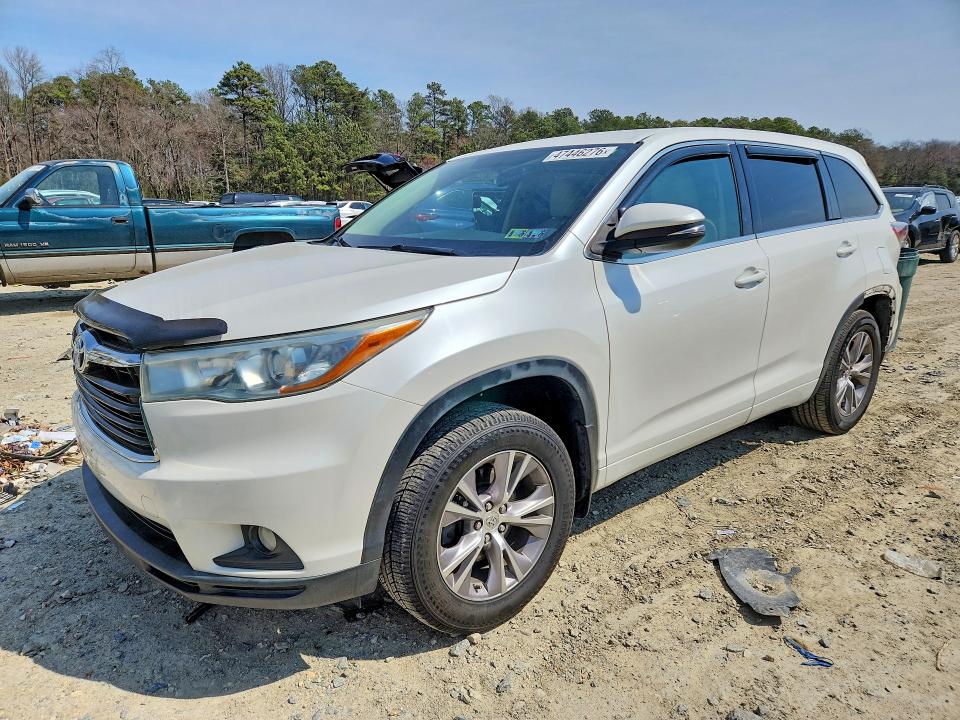 2015 Toyota Highlander VIN 5TDBKRFH5FS087646 COPART salvage auction — SIDE, Md - Cert Of Salvage > 75% Damage, sold $5,400 on 2026-07-14 (photo 1)