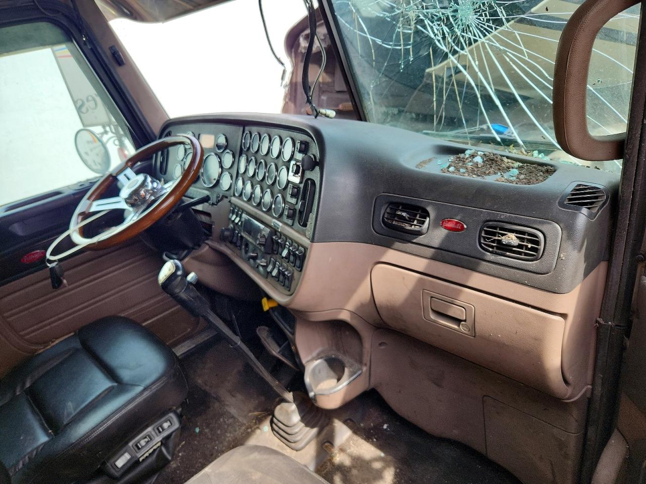2021 Peterbilt All other VIN 1NPXL40X5MD746011 COPART salvage auction — Front End, PA - CERTIFICATE OF SALVAGE, sold $23,700 on 2026-06-25 (photo 5)