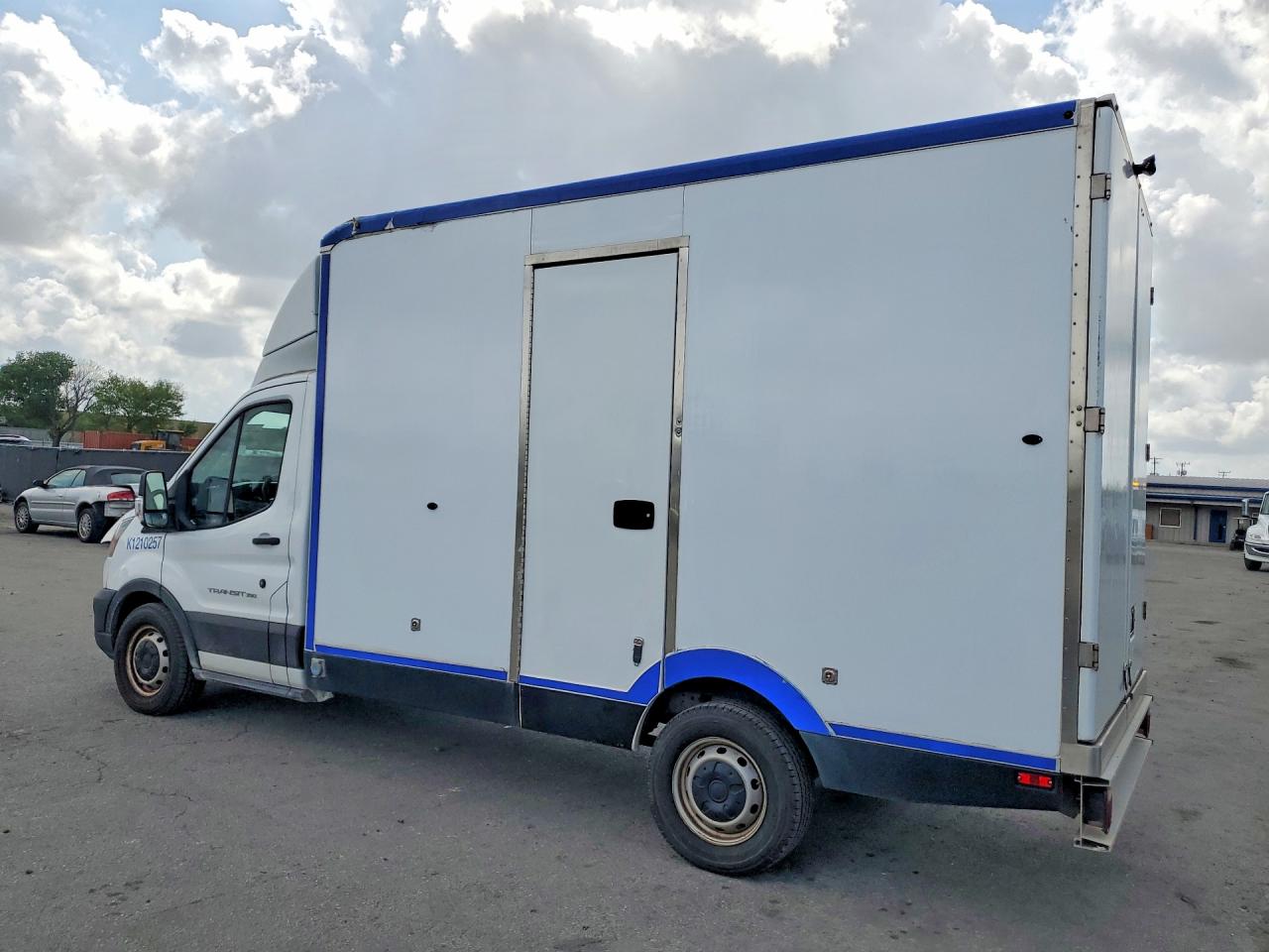 2021 Ford Transit VIN 1FDBW5Z85MKA84383 COPART salvage auction — Normal Wear, FL - CERTIFICATE OF TITLE, sold $7,500 on 2026-09-08 (photo 2)
