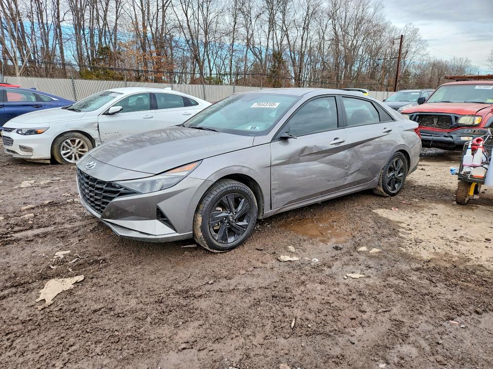 2023 Hyundai Elantra VIN KMHLM4AG6PU512977 COPART salvage auction — SIDE, Salvage Title, sold $4,000 on 2026-07-20 (photo 1)