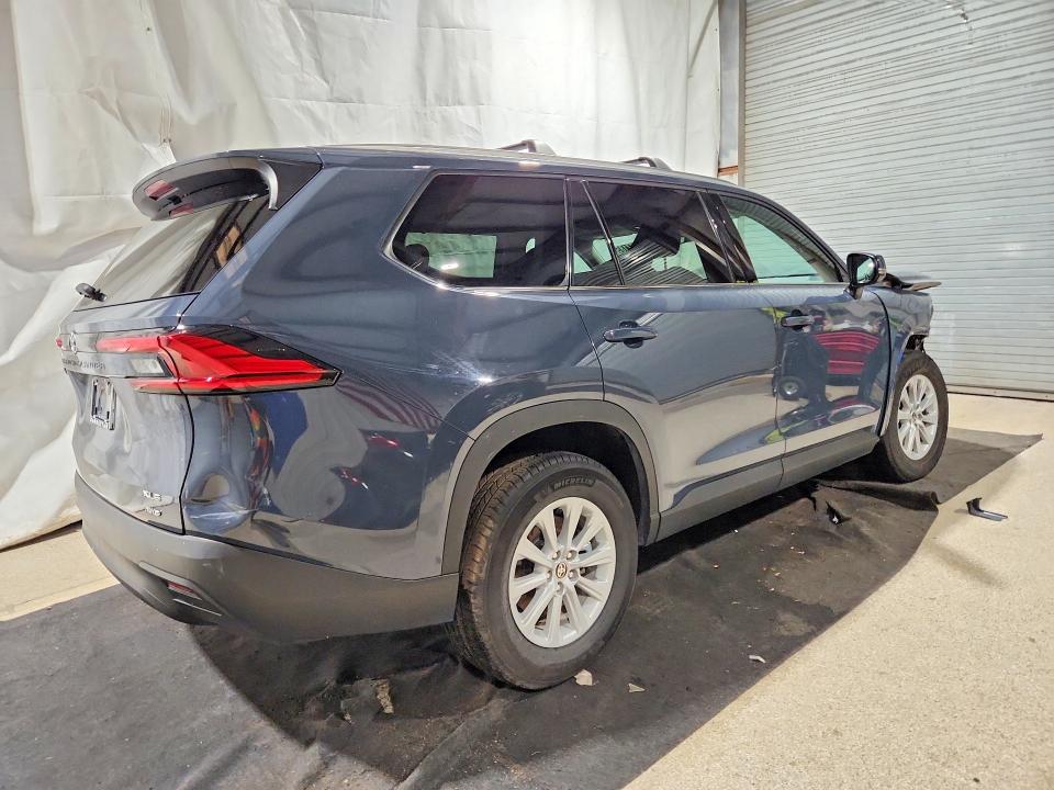 2024 Toyota Highlander VIN 5TDAAAB59RS039096 COPART salvage auction — FRONT END, IN - CERTIFICATE OF TITLE, sold $16,700 on 2026-07-21 (photo 3)