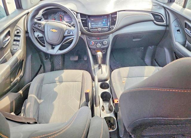 2017 Chevrolet Trax VIN 3GNCJLSB3HL186181 COPART salvage auction — FRONT END, IL, sold $400 on 2026-08-03 (photo 8)