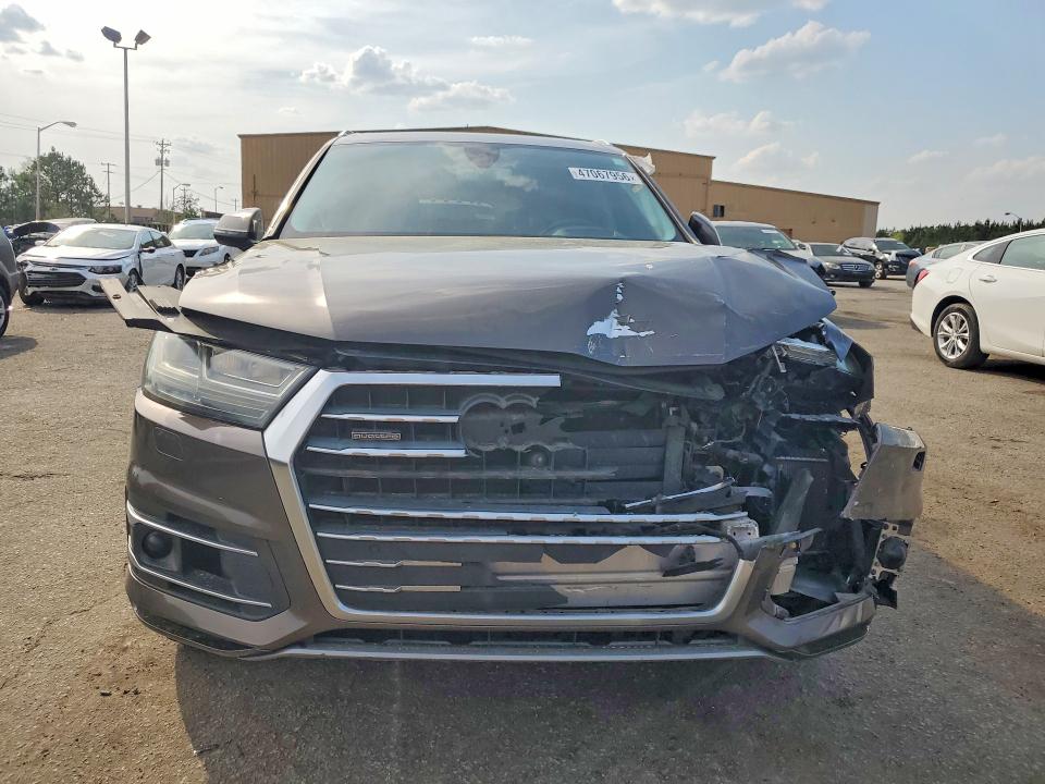 2017 Audi Q7 VIN WA1VABF78HD008929 COPART salvage auction — FRONT END, Sc - Cert Of Title-Salvage, sold $4,150 on 2026-07-10 (photo 5)