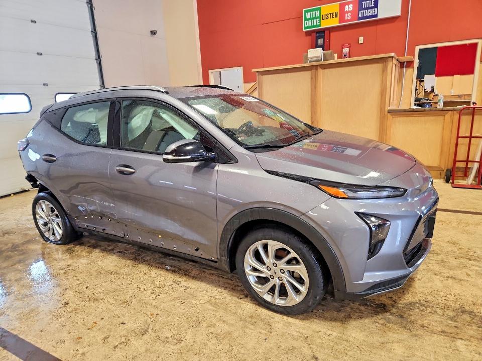 2023 Chevrolet Bolt euv VIN 1G1FY6S06P4165078 COPART salvage auction — REAR END, FL - CERTIFICATE OF DESTRUCTION, sold $6,100 on 2026-07-06 (photo 4)