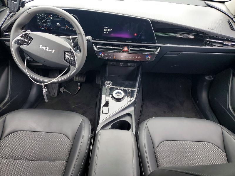 2024 Kia Niro VIN KNDCR3L17R5125635 COPART salvage auction — SIDE, Or - Lien Papers Salvage, sold $6,700 on 2026-07-13 (photo 8)