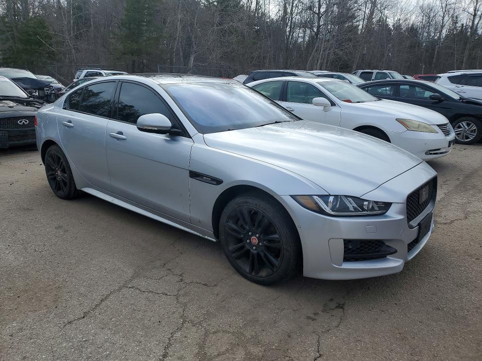 2018 Jaguar VIN SAJAL4FX8JCP36631 COPART salvage auction — SIDE, On - Permit No Brand - Unfit, sold $2,750 on 2026-07-23 (photo 4)