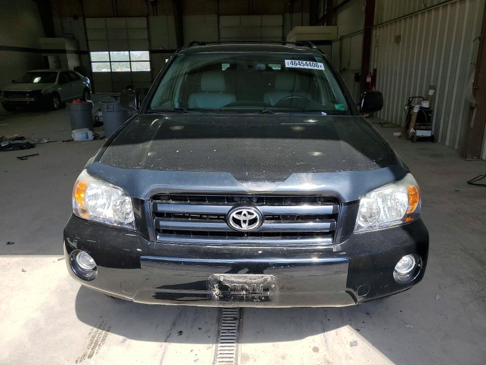 2006 Toyota Highlander VIN JTEEP21AX60158385 COPART salvage auction — REAR END, VA - CERT OF TITLE - SALVAGE, sold $1,150 on 2026-07-17 (photo 5)