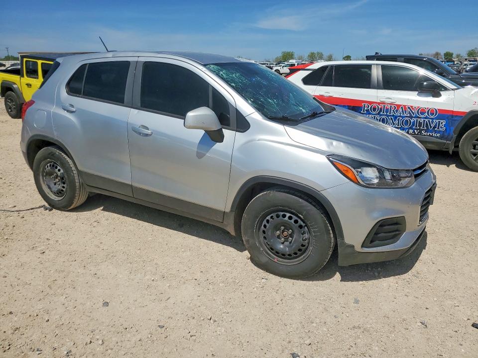 2018 Chevrolet Trax VIN KL7CJKSB1JB722407 COPART salvage auction — HAIL, Tx - Certificate Of Title, sold $50 on 2026-07-02 (photo 4)