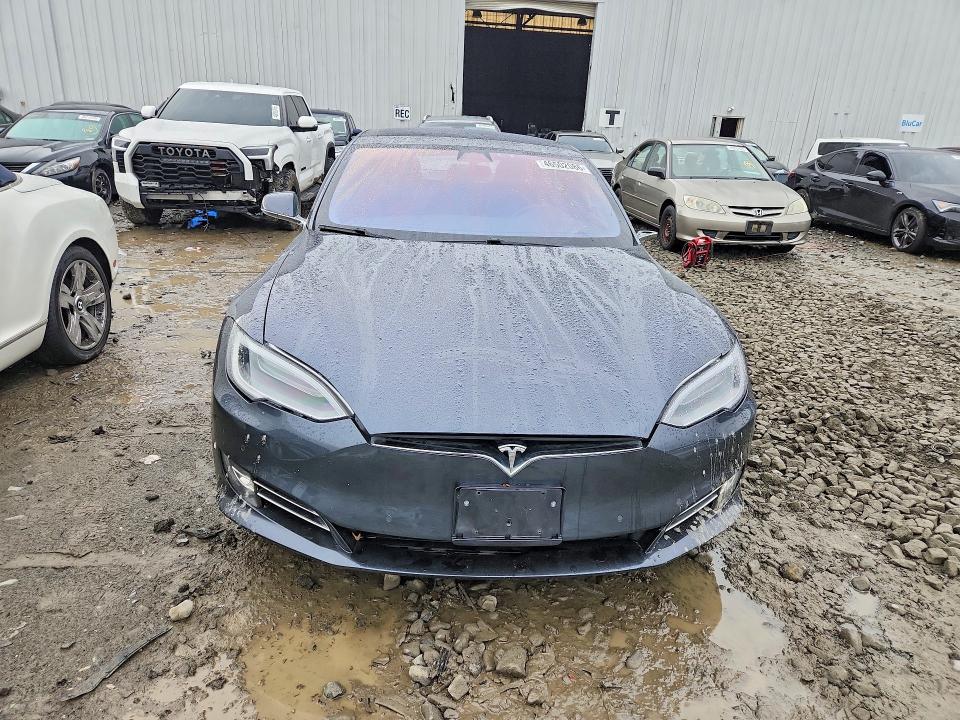 2018 Tesla Model s VIN 5YJSA1E2XJF258115 COPART salvage auction — SIDE, Nj - Cert Of Title-Salvage, sold $10,900 on 2026-07-27 (photo 5)