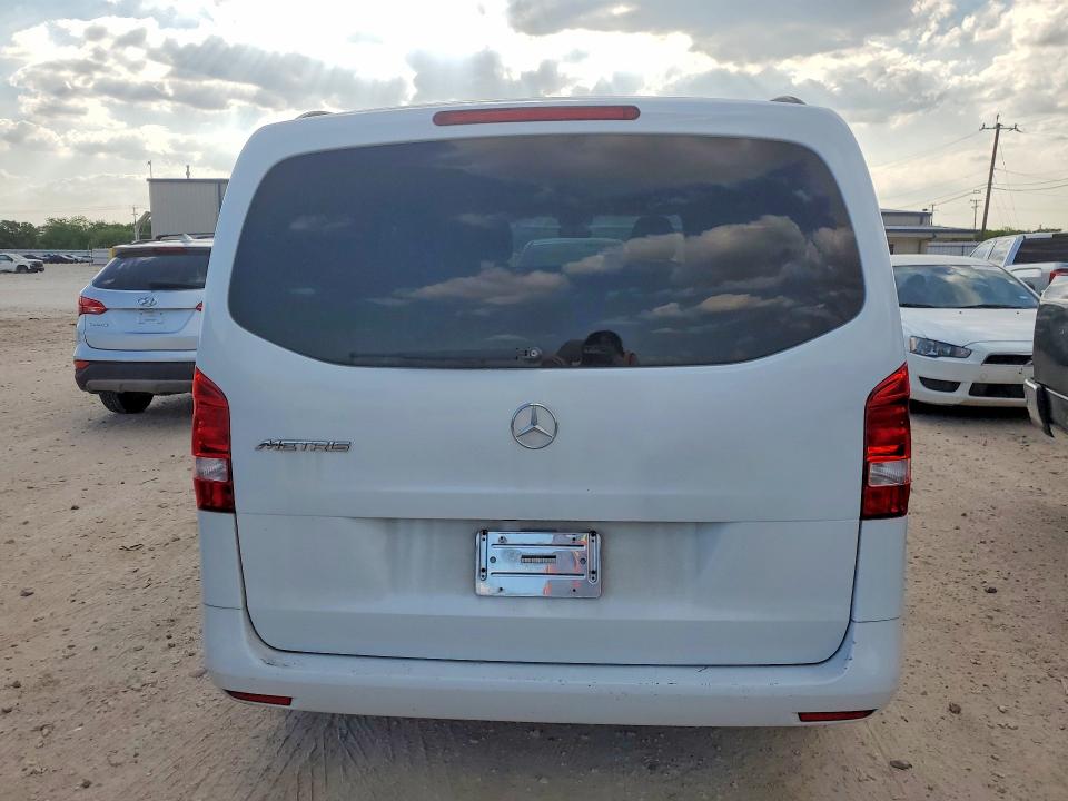 2016 Mercedes-benz Metris VIN WD4PG2EE4G3095963 COPART salvage auction — MINOR DENT/SCRATCHES, Tx - Certificate Of Title (P), sold $8,800 on 2026-07-21 (photo 6)