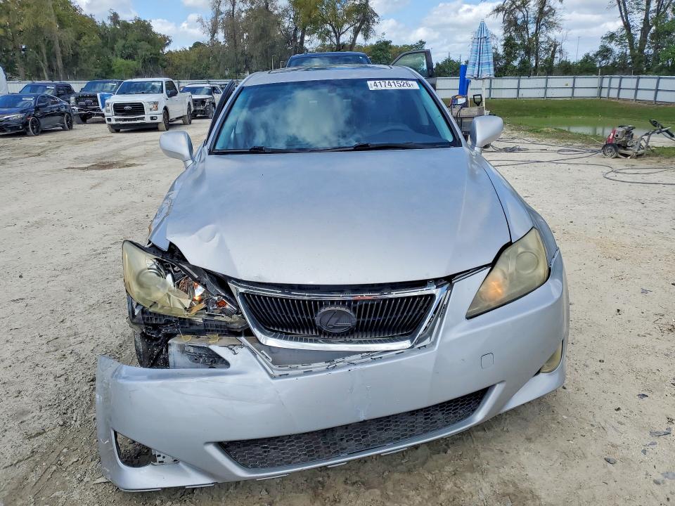 2007 Lexus Is VIN JTHBK262872052058 COPART salvage auction — FRONT END, Fl - Cert Of Title Slvg Rebuildable, sold $375 on 2026-07-14 (photo 5)