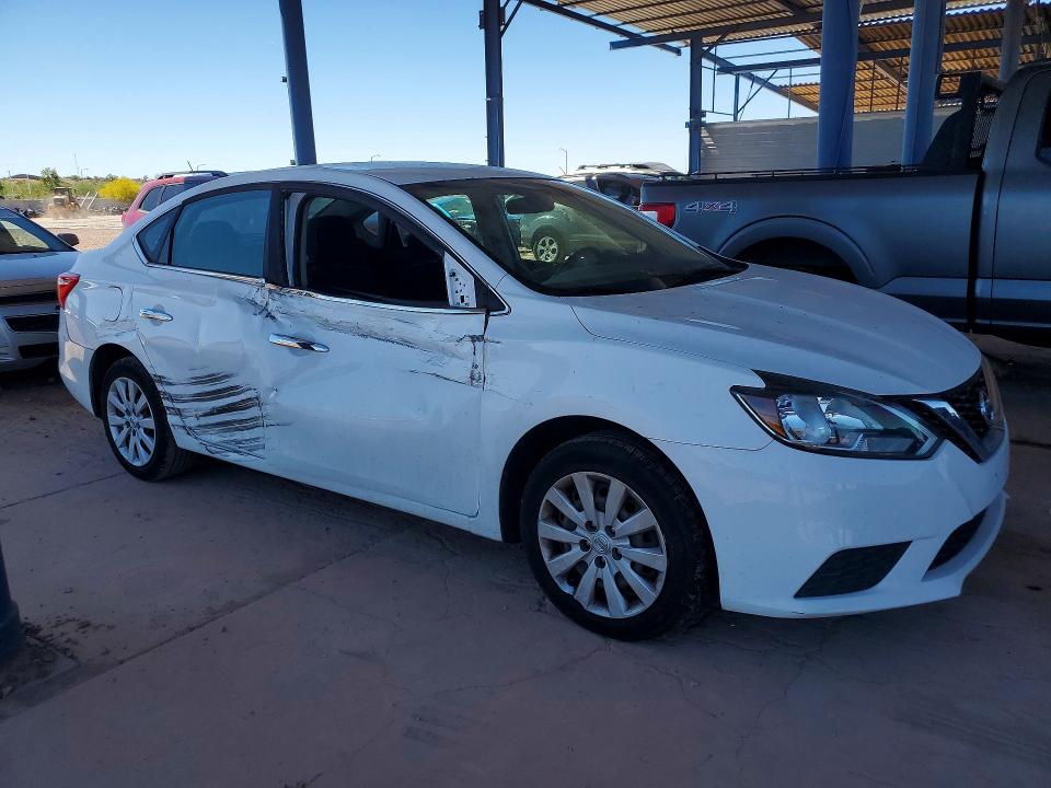 2018 Nissan VIN 3N1AB7AP7JY293375 COPART salvage auction — SIDE, Salvage Title, sold $625 on 2026-07-21 (photo 4)