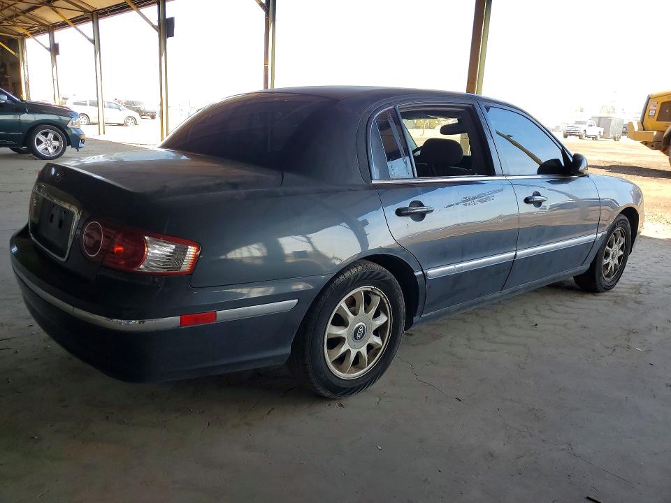 2004 Kia Amanti VIN KNALD124145030394 COPART salvage auction — SIDE, Az - Cert Of Title-Restored Salvage, sold $225 on 2026-07-27 (photo 3)