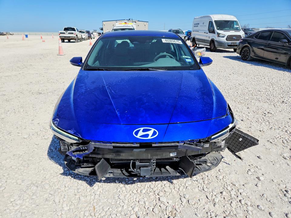 2024 Hyundai Elantra VIN KMHLS4DG8RU820527 COPART salvage auction — FRONT END, Salvage Title, sold $4,350 on 2026-07-23 (photo 5)