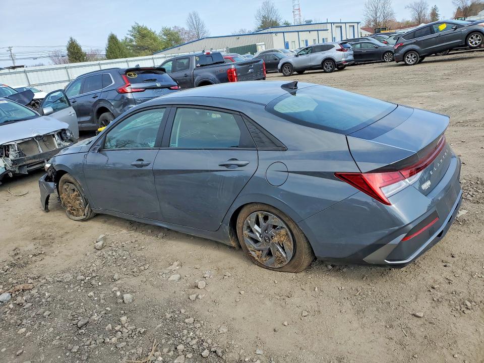 2025 Hyundai Elantra VIN KMHLM4DJ0SU144005 COPART salvage auction — ROLLOVER, Md - Cert Of Salvage > 75% Damage, sold $3,900 on 2026-07-20 (photo 2)