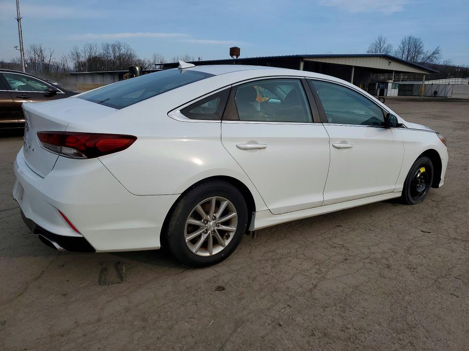 2018 Hyundai VIN 5NPE24AF0JH595964 COPART salvage auction — REAR END, Mt - Certificate Of Title, sold $3,000 on 2026-07-02 (photo 3)