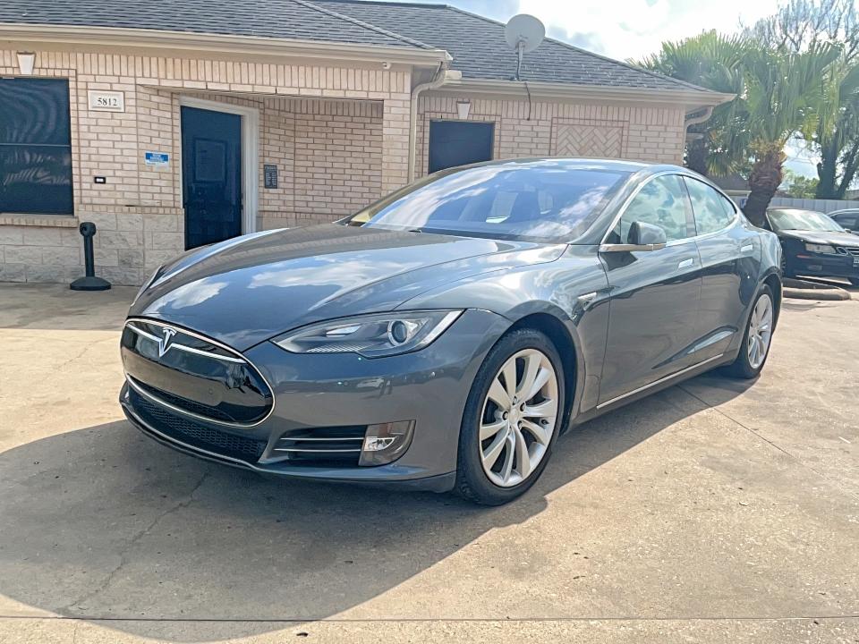 2013 Tesla Model s VIN 5YJSA1CN5DFP30142 COPART salvage auction — DAMAGE HISTORY, Ca - Certificate Of Title (P), sold $5,500 on 2026-07-09 (photo 2)
