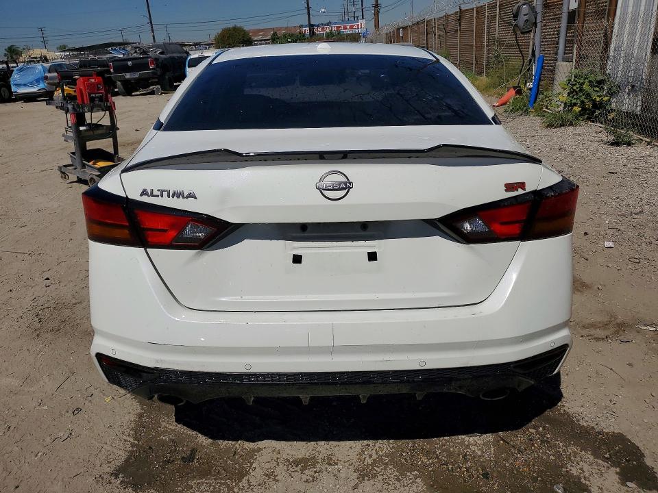 2025 Nissan Altima VIN 1N4BL4CV2SN335528 COPART salvage auction — FRONT END, Ca - Salvage Certificate, sold $4,400 on 2026-07-09 (photo 6)